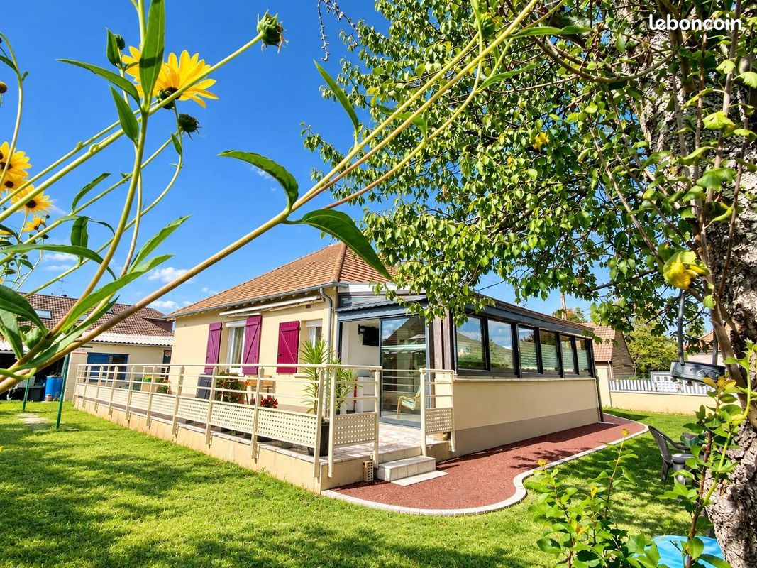 Maison 76 m² · à Arnage · 76 m² · 162 750 €