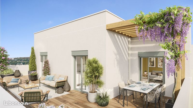 Appartement 5 pièces 94 m² · à Vaulx-en-Velin · 94 m² · 303 325 €