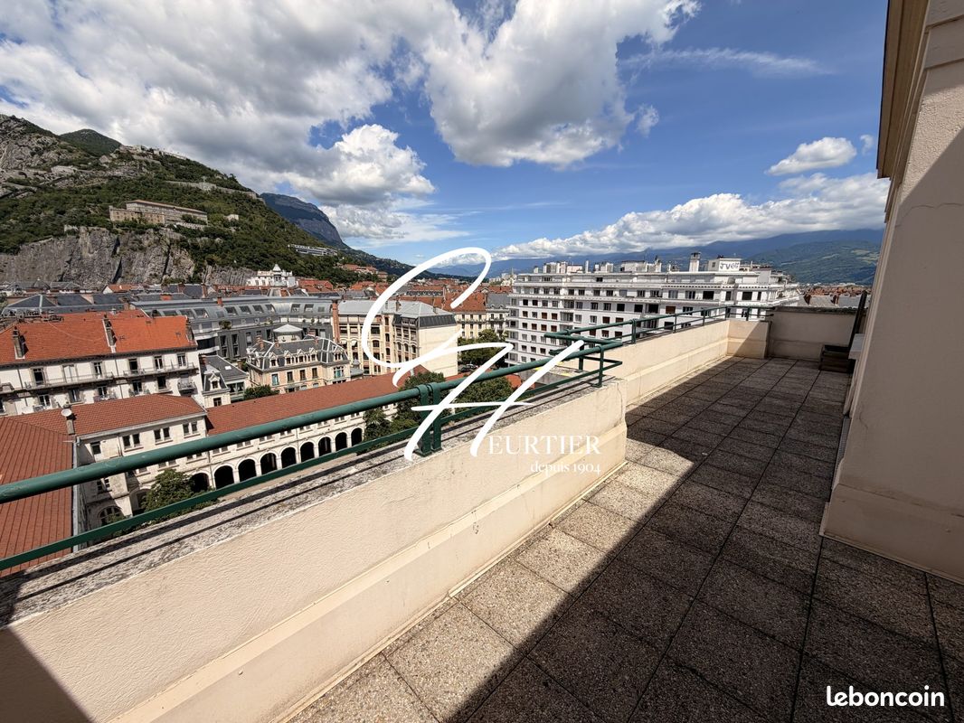 Appartement 2 pièces 59 m² · à Grenoble · 59 m² · 890 €/mois