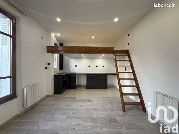 Studio 1 pièce 19 m²