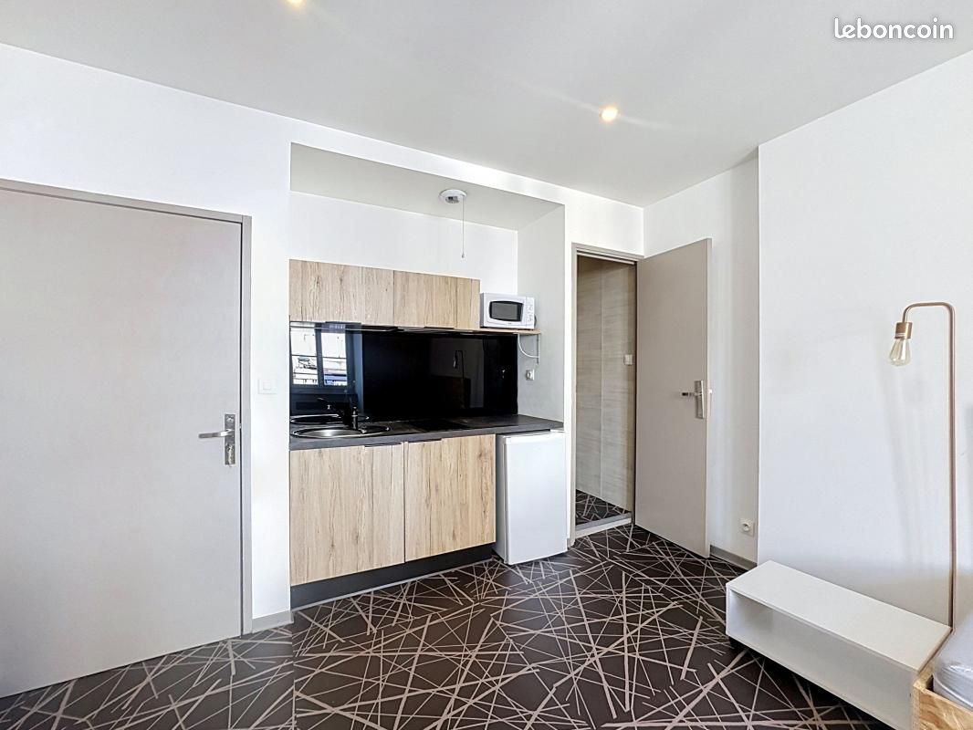 Appartement 1 pièce 16 m² · à Rodez · 16 m² · 450 €