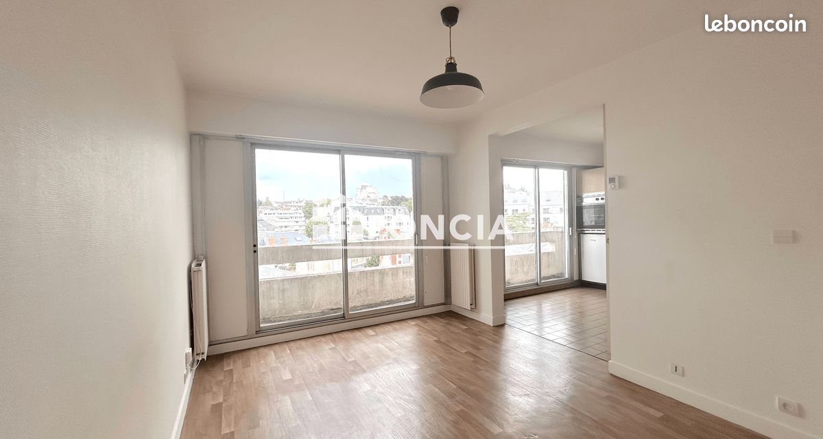 Appartement 1 pièce 28 m² · à Nantes · 28 m² · 472 €/mois