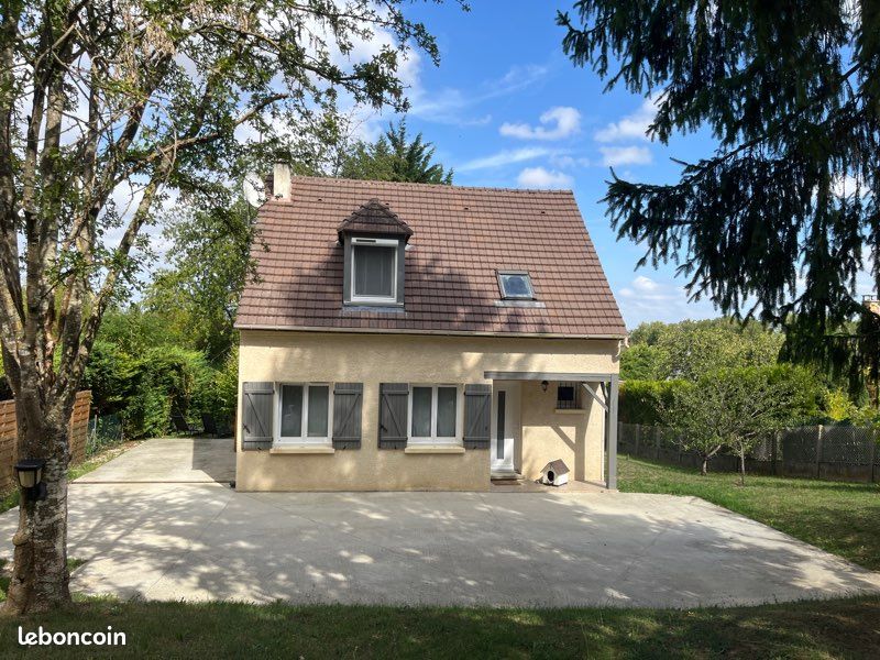 Maison 4 pièces 90 m² · à Berville · 90 m² · 299 000 €