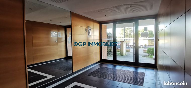 https://img.leboncoin.fr/api/v1/lbcpb1/images/87/c9/94/87c994101082af600dab838c3bb6bfca78fa7f3b.jpg?rule=ad-image