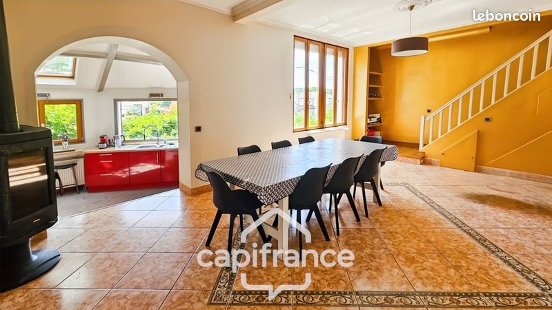 Maison 8 pièces 142 m² · à Montévrain · 142 m² · 529 000 €