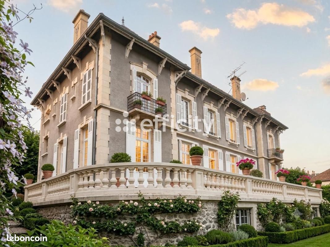Appartement 4 pièces 101 m² · à Thiers · 101 m² · 174 000 €