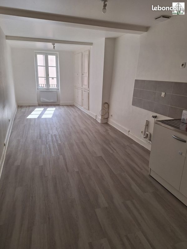 Maison 4 pièces 110 m² · à Tournus · 110 m² · 735 €