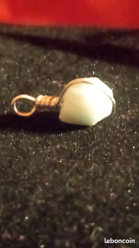 Pendentif femme đ (image 1)