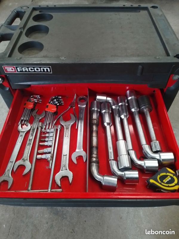 Lot D'outils Facom D'occasion - Outillage Professionnel En Bon état - Idéal Pour Bricolage Ou Atelier