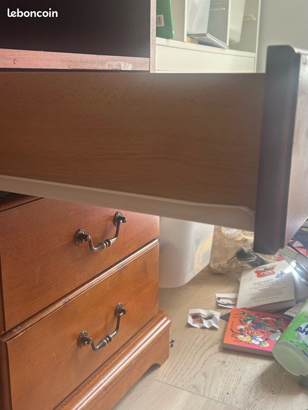 Bureau ministre en merisier (image 4)