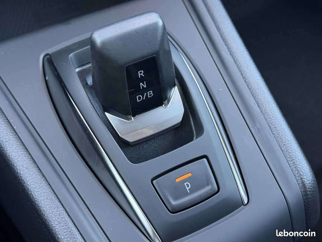 Renault captur 1.8 hybride 160 automatique camera de recul + gps + regulateur + roue de secours (image 21)