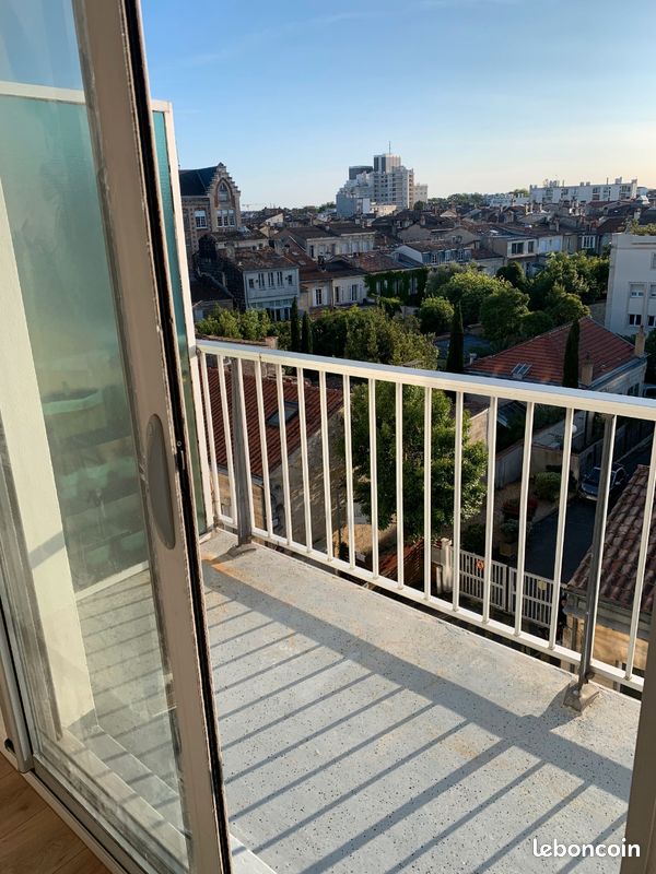 Appartement 1 pièce 19 m² · à Bordeaux · 19 m² · 700 €/mois