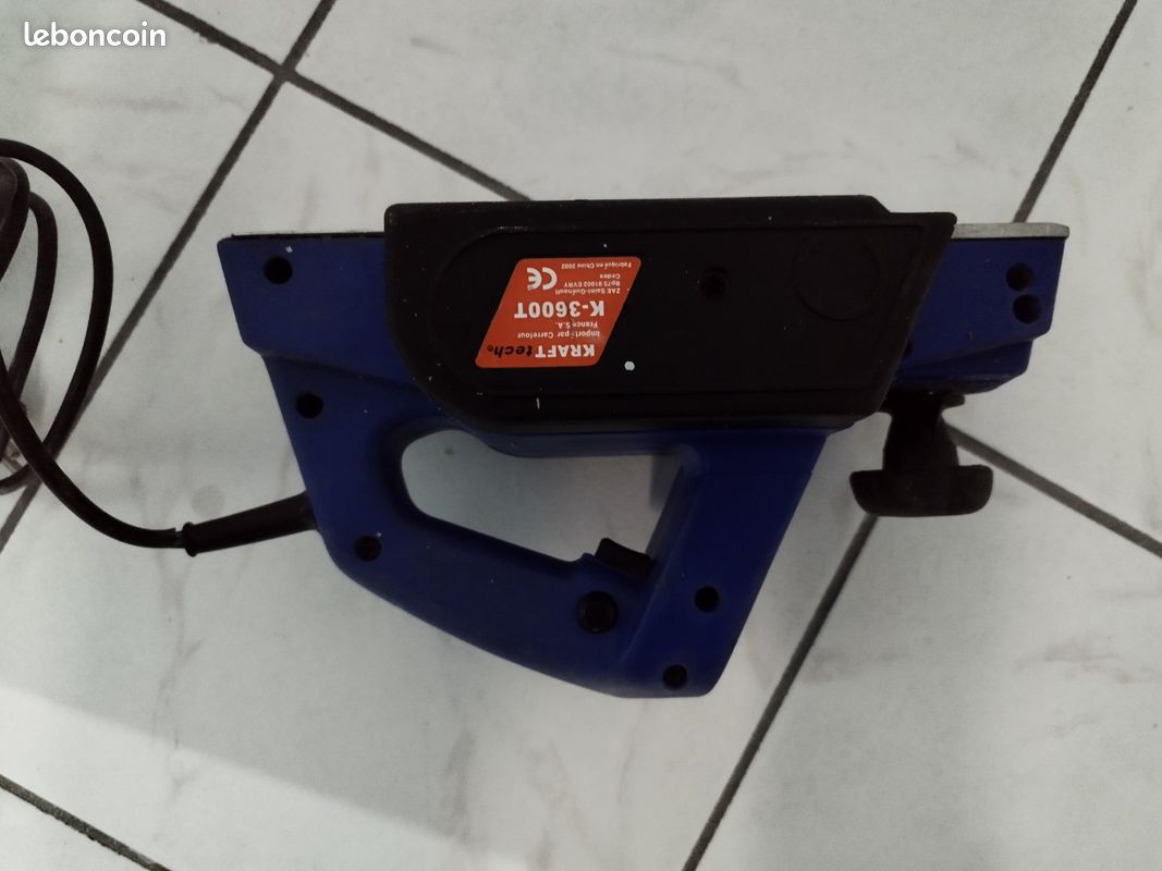Rabot electrique 600W (image 2)