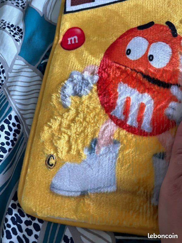 🍫 Tapis en velours / peluche M&M’s tout doux décoratif intérieur ou extérieur 🍭 (image 10)