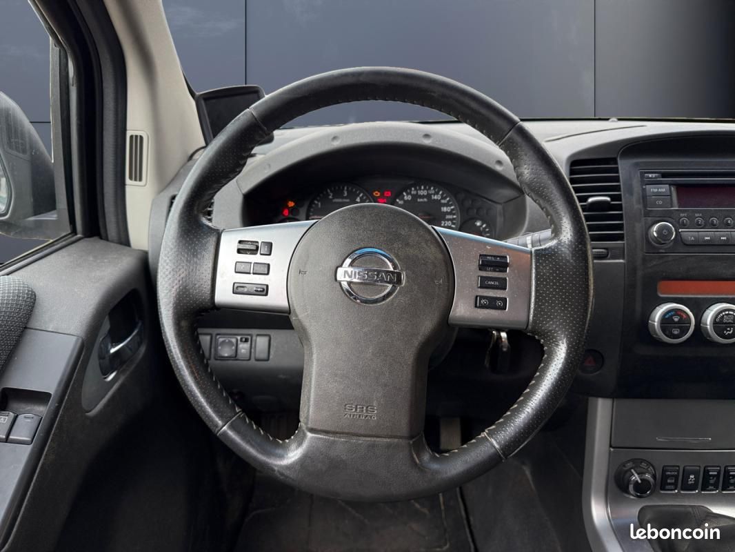 Nissan Navara TVA récupérable 15992 HT /TVA recupérable 15992HT/4 Pneus Neuf/ Attelage/ (image 16)