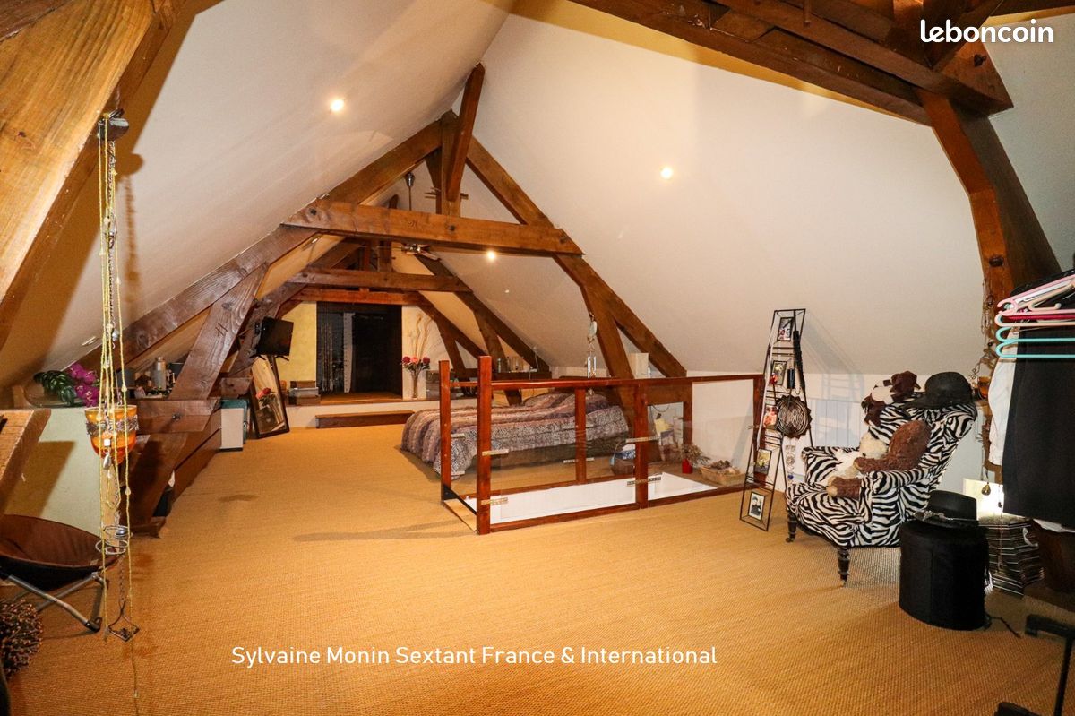 Propriété 8 pièces 238 m² (image 16)