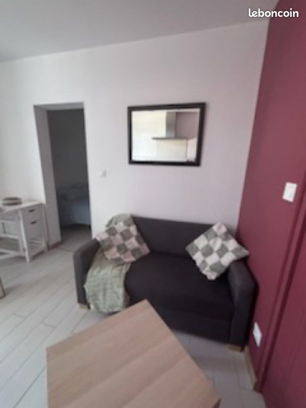 Appartement 1 pièce 21 m² · à La Roche-sur-Yon · 21 m² · 600 €