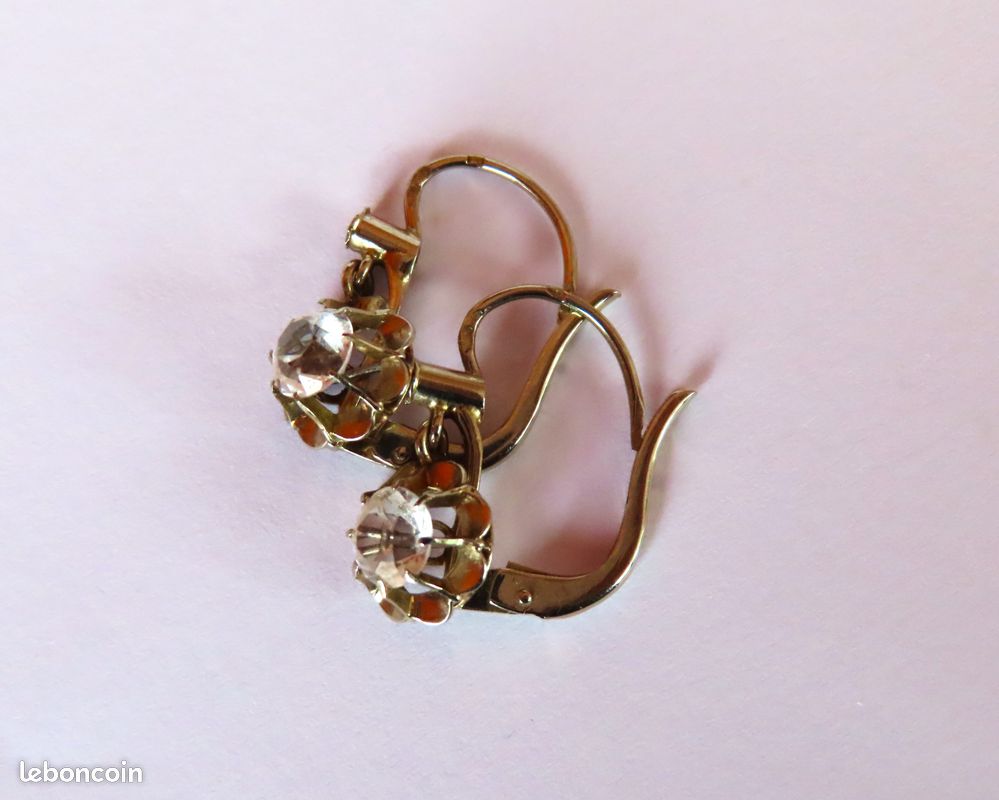 Boucles D'Oreilles Anciennes En Or 18 Carats - Occasion - Style Boucle à Clous - Or Blanc