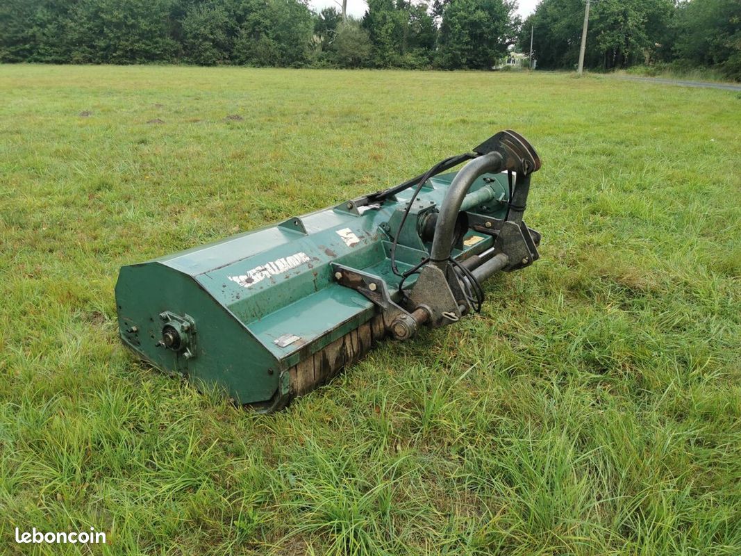 Lagarde BROYEUR A MARTEAUX SEMI FORESTIER GX 130 (image 2)