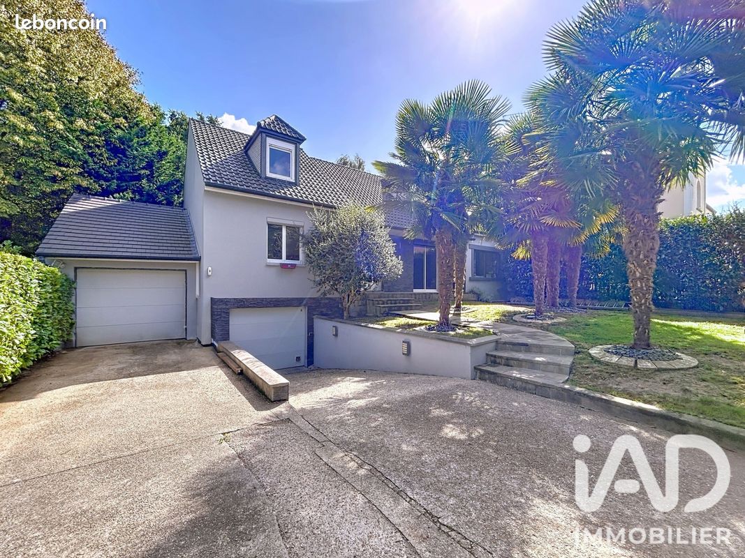 Maison 7 pièces 192 m² · à Claye-Souilly · 192 m² · 575 000 €
