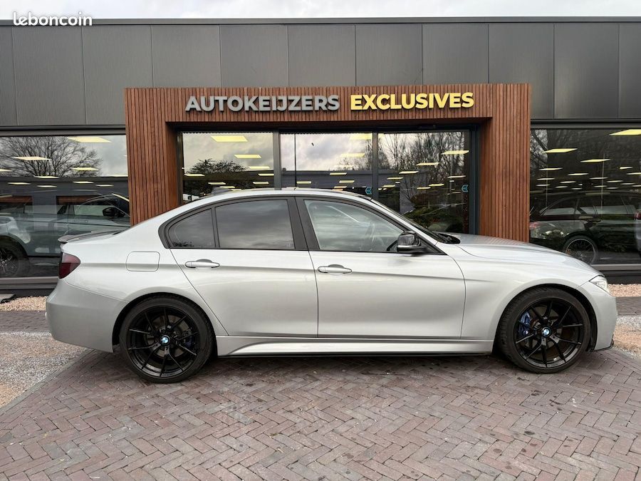 BMW Série 3 335i 306ch Xdrive M sport - Affichage tête haute Phares bi-xénon (image 4)