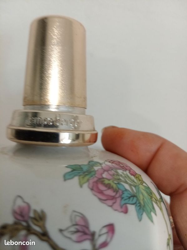 Lampe Berger En Porcelaine Décor Japonisant Fleurs - Occasion