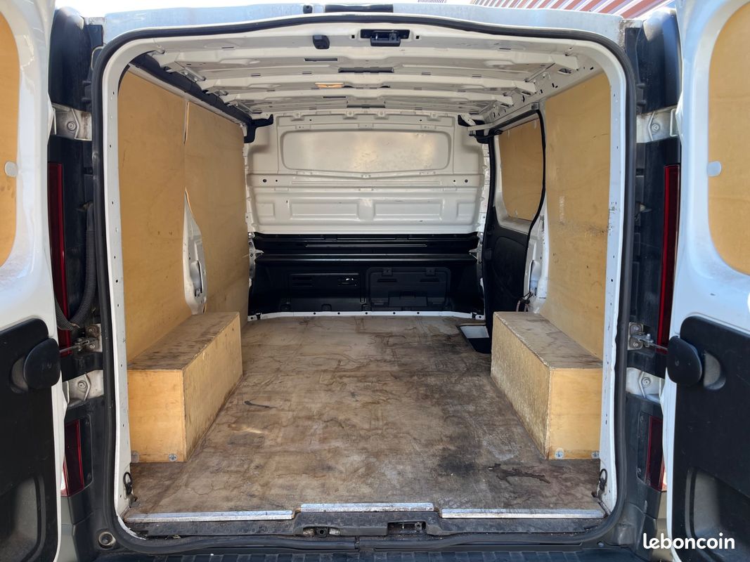 RENAULT TRAFIC CABINE APPROFONDIE L1H1 3000 KG BLUE DCI 130 GRAND CONFORT/Garantie 12 mois (image 9)