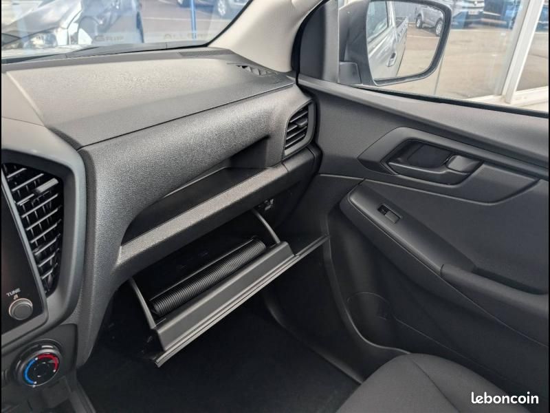 Isuzu D-Max 2.2 Ddi 164ch B-Strong Single MECANIQUE (image 28)
