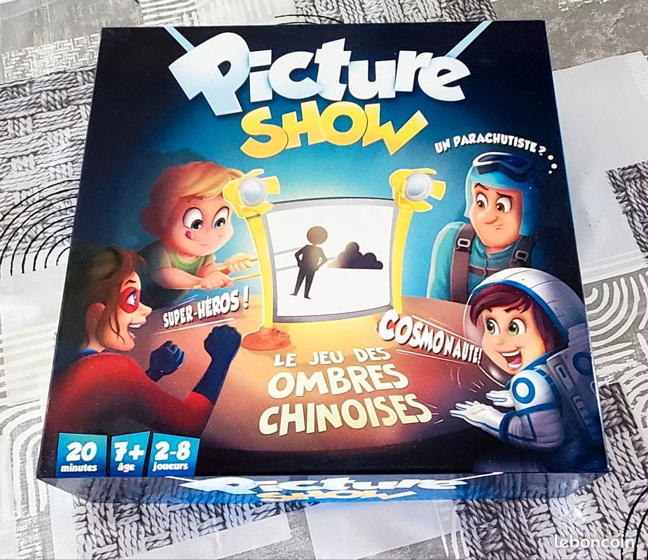 Picture show (image 1)