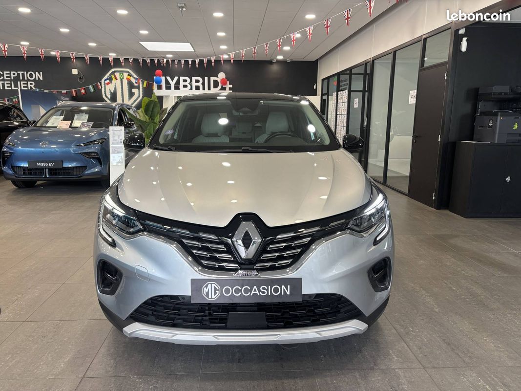 RENAULT Captur E-Tech hybride 145 Equilibre (image 5)