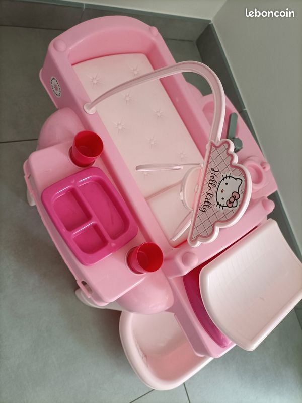 Nursery Hello Kitty (image 2)