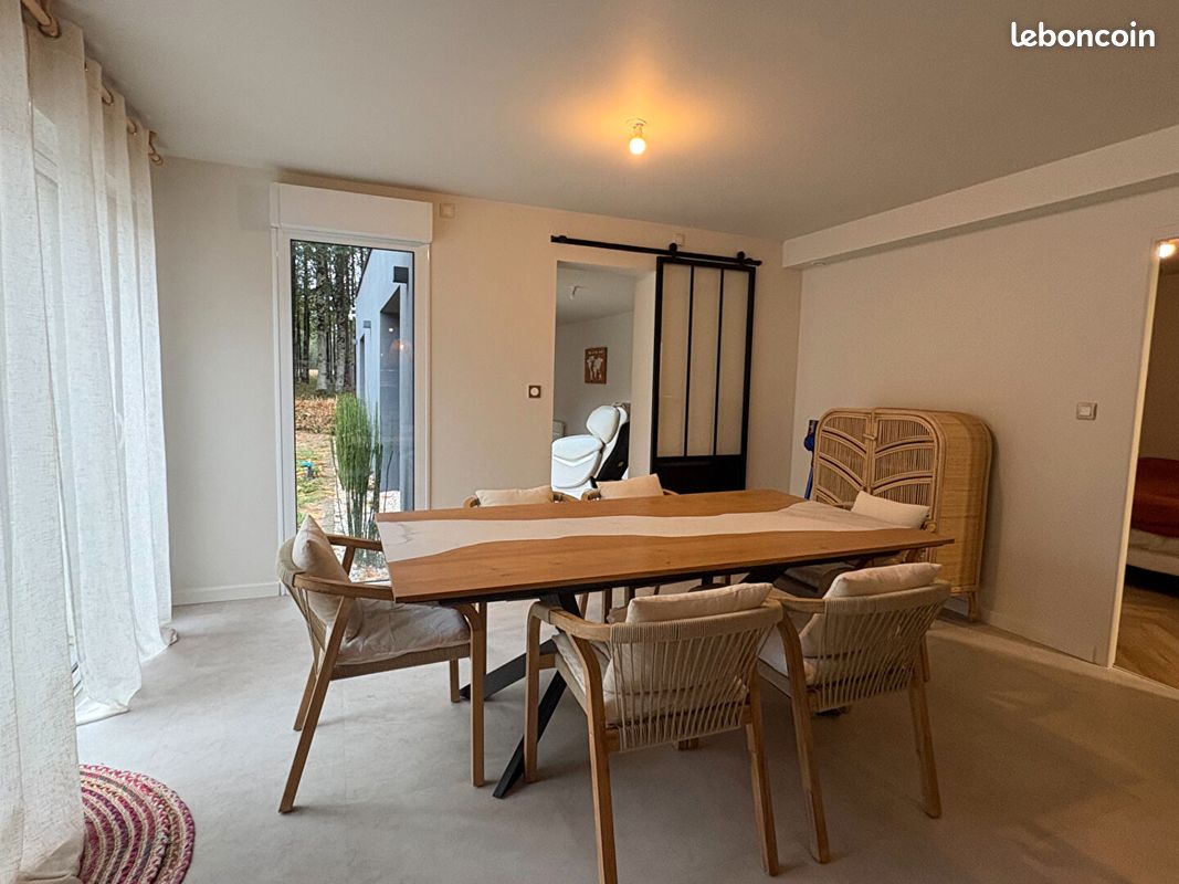 Maison 6 pièces 160 m² · à La Chapelle-Chaussée · 160 m² · 525 917 €