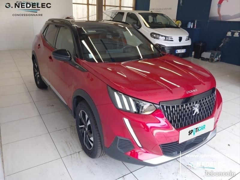 Peugeot 2008 1.2 PureTech 130ch S&S GT EAT8 (image 3)