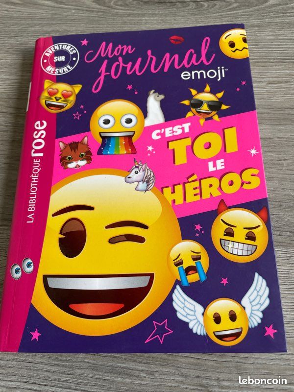 Livre « mon journal emojis ,c’est toi le héros » (image 1)