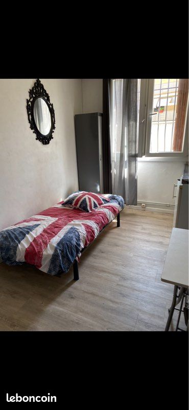 Appartement 1 pièce 11 m² · à Aix-en-Provence · 11 m² · 500 €