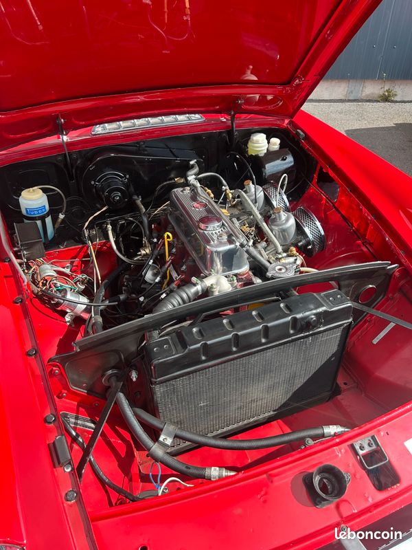 MG B MK1 1963 Cabriolet (image 4)