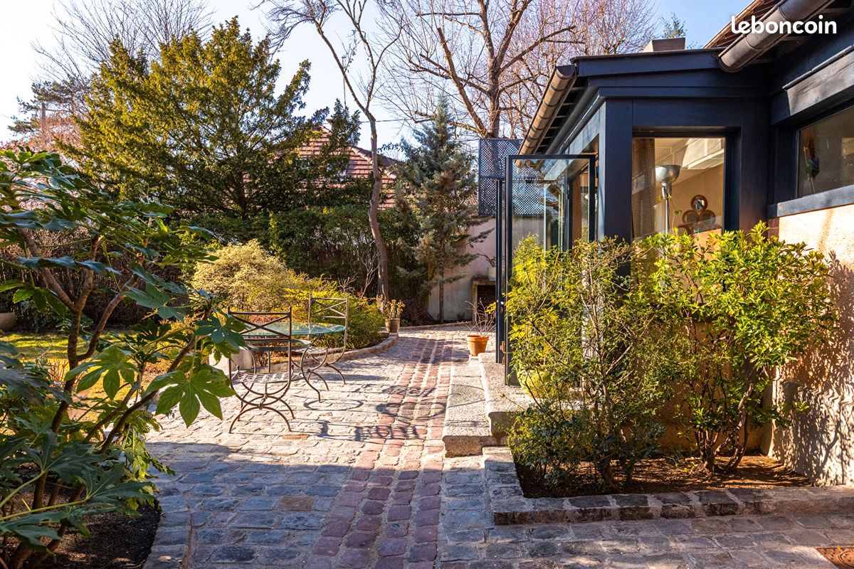 Maison 7 pièces 176 m² · à Croissy-sur-Seine · 176 m² · 1 230 000 €