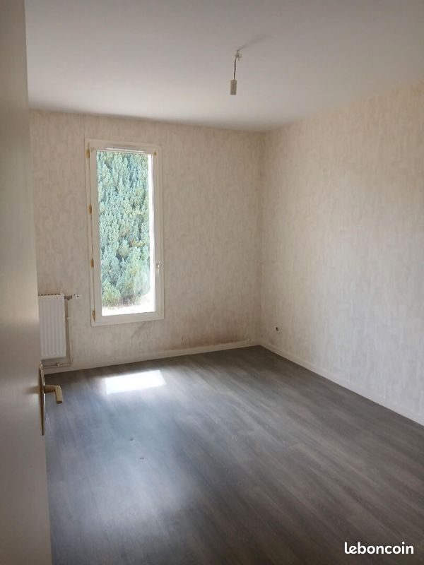 Maison 4 pièces 86 m² · à Noyant-Villages · 86 m² · 82 000 €
