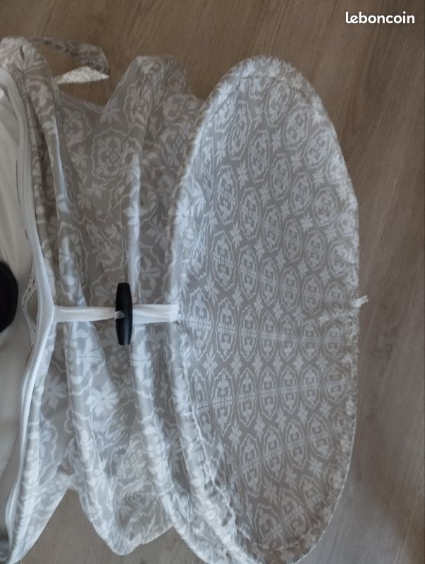Panière à linge souple (image 4)