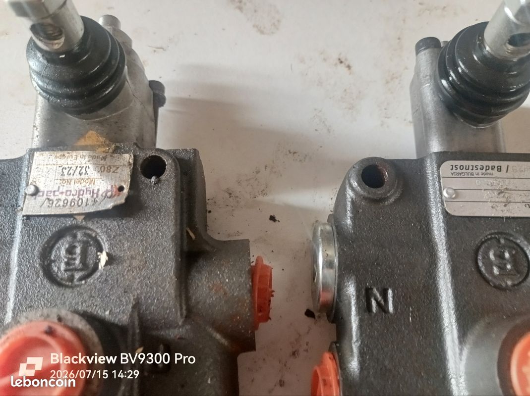 2 distributeur hydraulique 80 l (image 2)