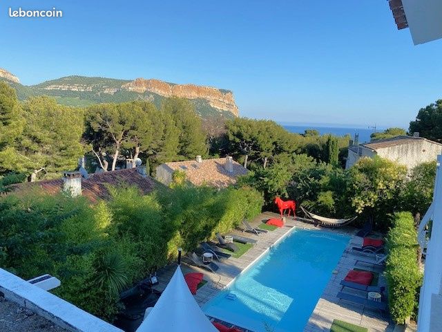 Maison 6 pièces 240 m² · à Cassis · 240 m² · 2 500 000 €