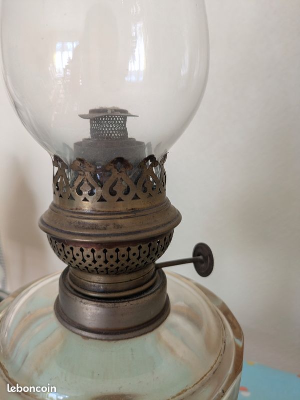 Lampe à huile ancienne (image 3)