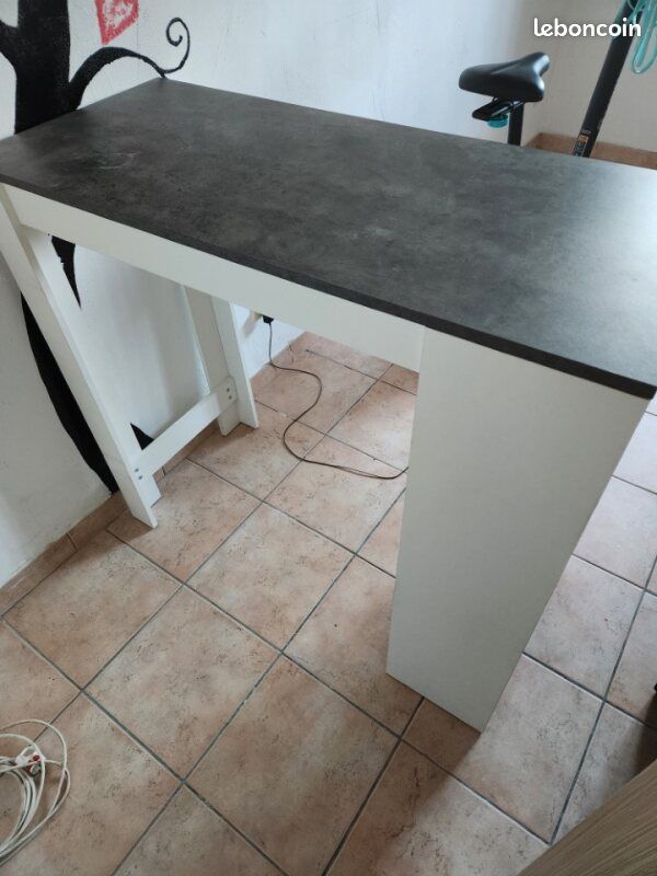 Table haute L:50cm l:115 H: 102 (image 3)