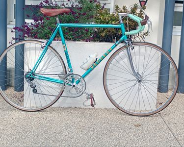 Peugeot Cycles est de retour en compétition de e-VTT ! - News Féline