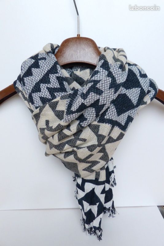 Foulard Echarpe Bonobo Femme Foulard écru Et Noir Marque BONOBO