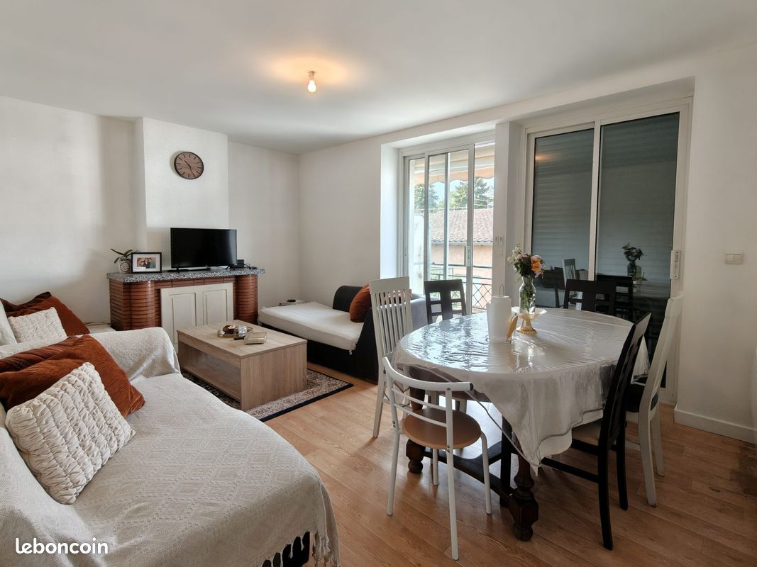 Appartement 4 pièces 83 m² · à Revel · 83 m² · 660 €/mois