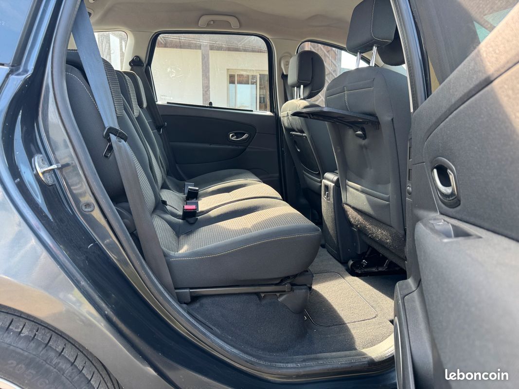 RENAULT Scénic III 1.9 dCi 130cv Dynamic, Garantie 6 mois (image 4)