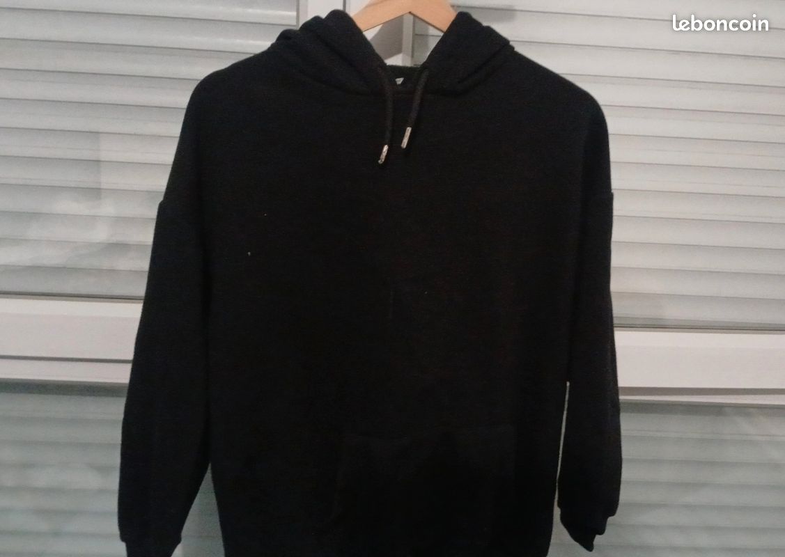 Capuche (image 1)