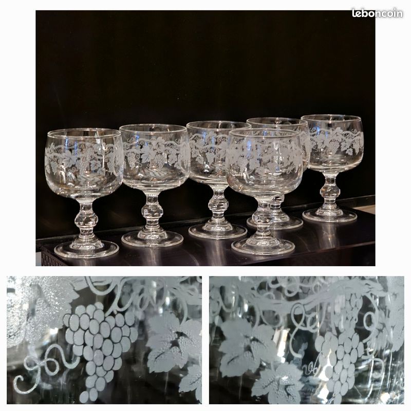 Suite De 6 Verres à Vin Du Rhin En Cristal De Baccarat, Modèle Lagny. - Dans De Beaux Draps