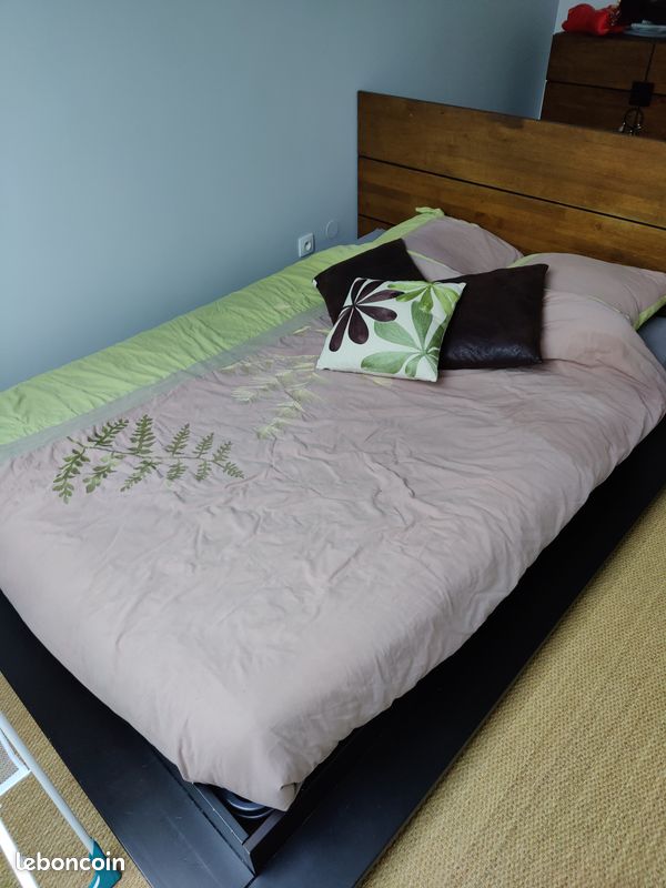 Lit 140x200, tête de lit, sommier et matelas (image 1)